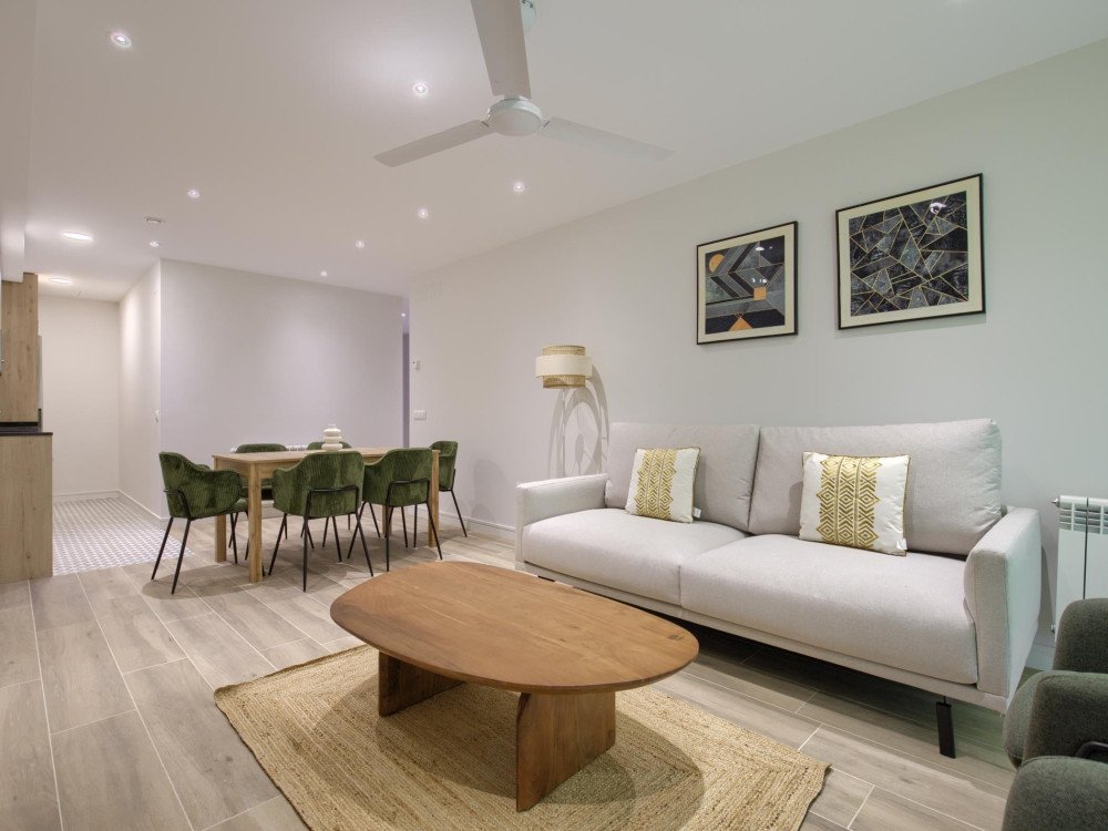 - Elegante apartamento de 1 dormitorio y 1 baño en