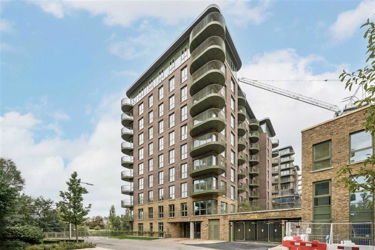 apartment for rent in Astell Road Kidbrooke, SE3