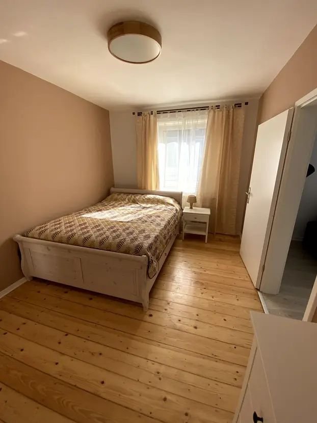 Schöne Wohnung mit toller Aussicht - Düsseldorf