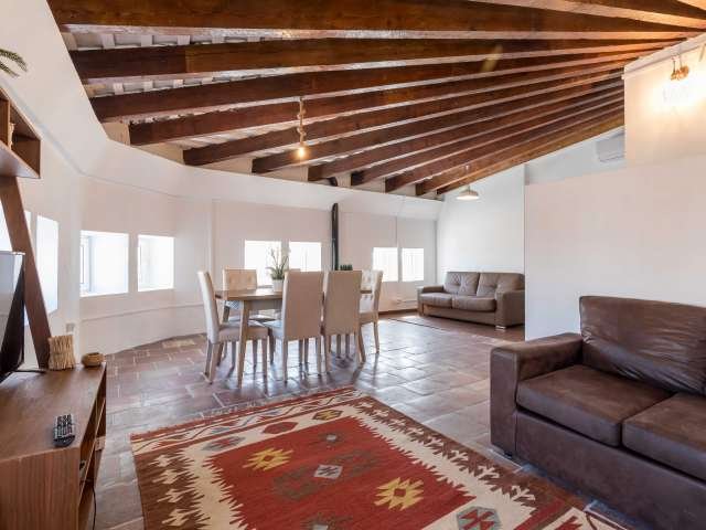 Apartamento de 2 dormitorios en alquiler en Poblats Marítims, Valencia
