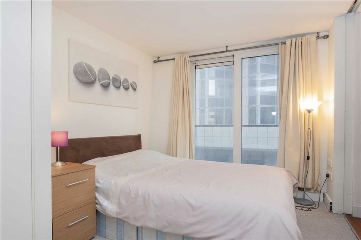 apartment for rent in Praed Street Paddington, W2