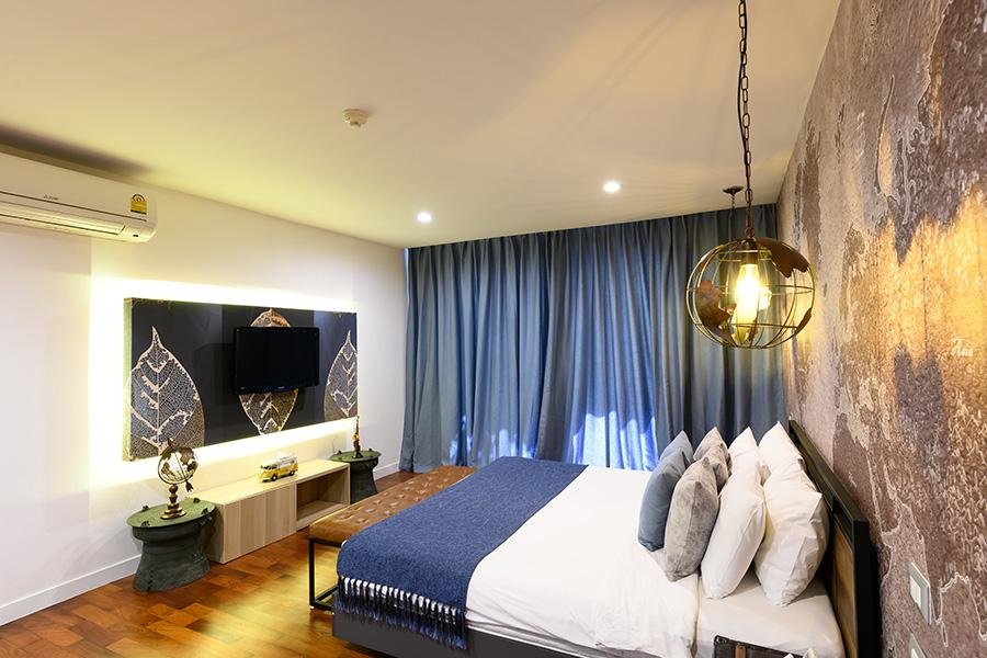 Condo in Bangkok, Thailand, 6 bedrooms  No 12184