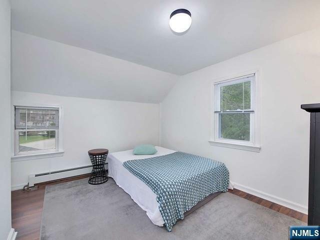 3 bed Bloomingdale home for lease: 25 Lakeside Avenue, Bloomingdale, NJ 07403