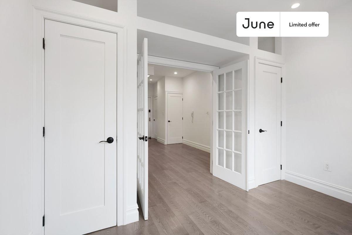1 bedroom  in East Village on a flexible lease  #495 (Has a Condo)
