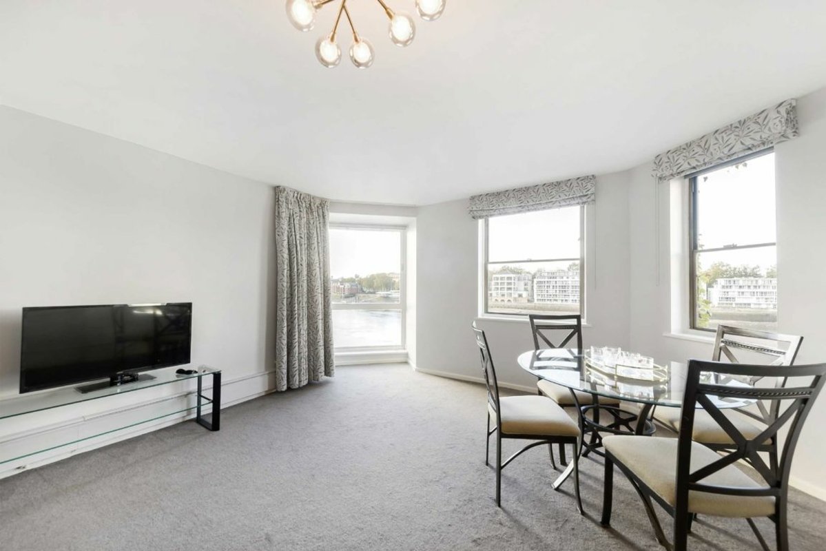 apartment for rent in Nine Elms Lane South Lambeth, SW8
