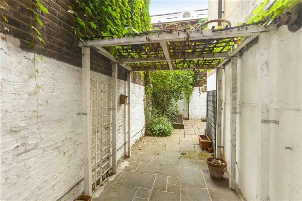 apartment for rent in Inverness Terrace Hyde Park, W2