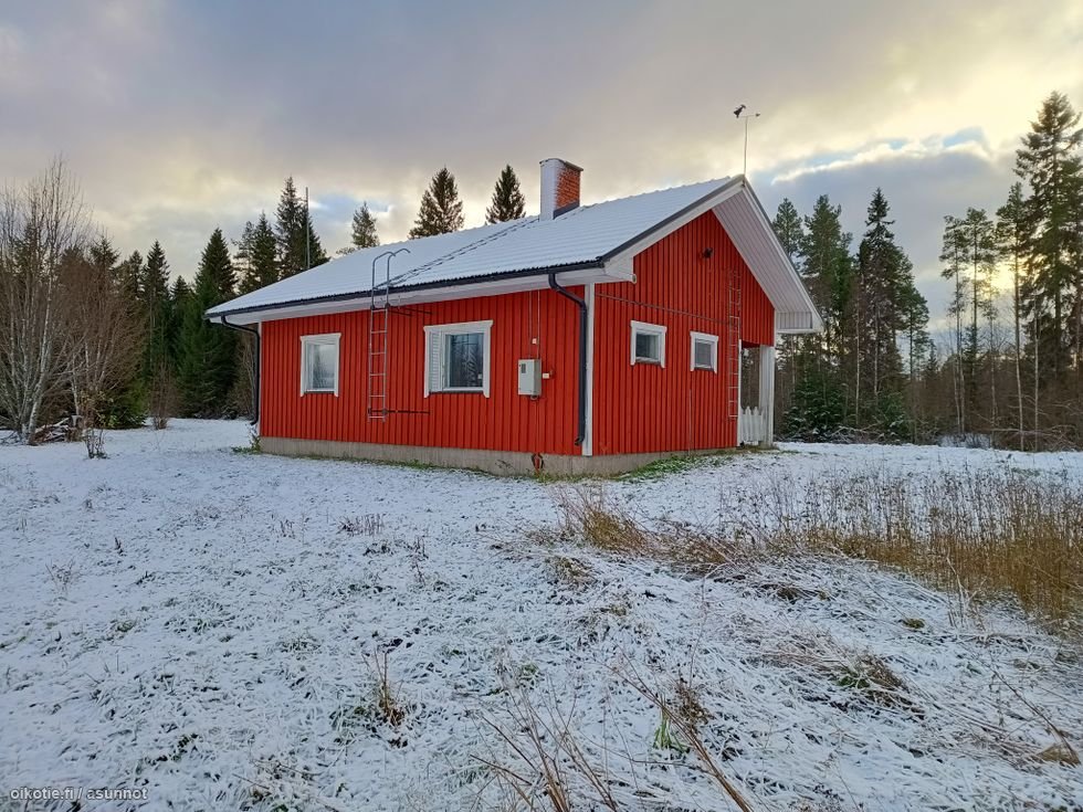 2h + k + s | Ulvintie 94, None, Ullava