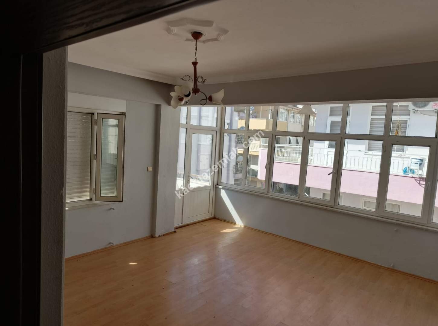Bahçelievlerde Kiralık 3+1 Daire
